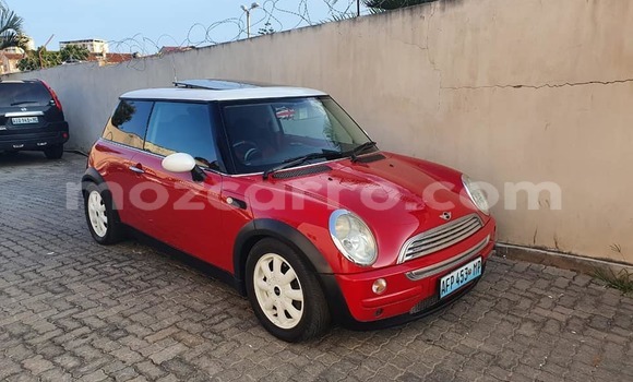 Comprar Usado MINI Cooper Vermelho Carro em Ancuabe em Cabo Delgado