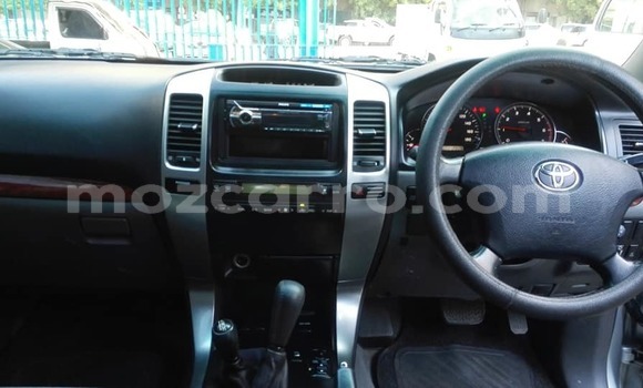 Comprar Usado Toyota Land Cruiser Prado Prata Carro em Ancuabe em Cabo Delgado Comprar Usado Toyota Land Cruiser Prado Prata Carro em Ancuabe em Cabo Delgado