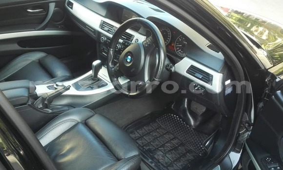 Comprar Usado BMW 3-Series Preto Carro em Ancuabe em Cabo Delgado Comprar Usado BMW 3-Series Preto Carro em Ancuabe em Cabo Delgado