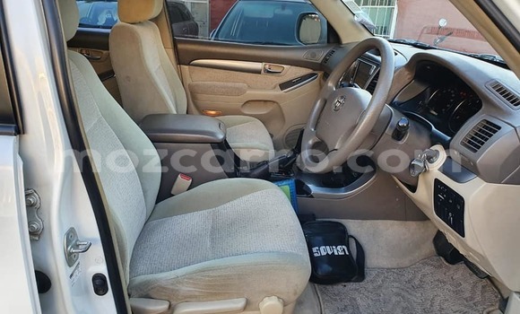Buy Used Toyota Land Cruiser Prado White Car in Ancuabe in Cabo Delgado Buy Used Toyota Land Cruiser Prado White Car in Ancuabe in Cabo Delgado