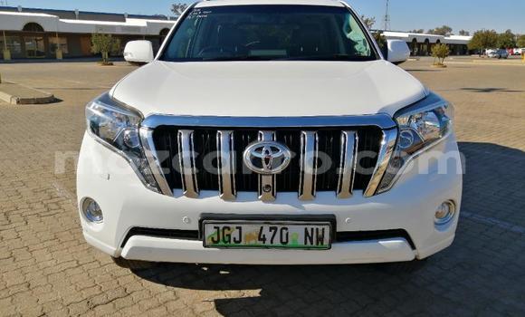Comprar Usado Toyota Land Cruiser Prado Branco Carro em Maputo em Maputo Comprar Usado Toyota Land Cruiser Prado Branco Carro em Maputo em Maputo