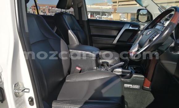 Comprar Usado Toyota Land Cruiser Prado Branco Carro em Maputo em Maputo Comprar Usado Toyota Land Cruiser Prado Branco Carro em Maputo em Maputo