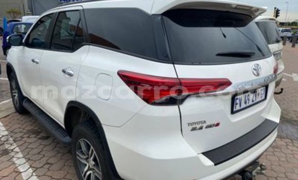 Tenga Tsaru Toyota Fortuner Chena Mota in Chemba in Sofala Tenga Tsaru Toyota Fortuner Chena Mota in Chemba in Sofala
