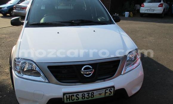 Tenga Tsaru Nissan NV200 Chena Mota in Balama in Cabo Delgado Tenga Tsaru Nissan NV200 Chena Mota in Balama in Cabo Delgado