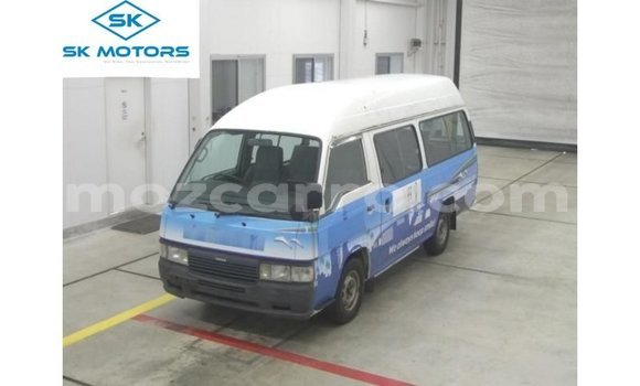 Nunua Imported Nissan Caravan Nyeupe Gari ndani ya Import - Dubai nchini Cabo Delgado
