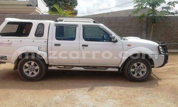 Comprar Usado Nissan Hardbody De outros Carro em Maputo em Maputo