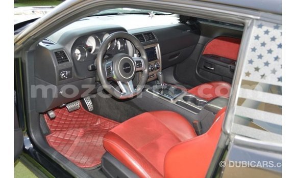 Tenga Imported Dodge Challenger Nhema Mota in Import - Dubai in Cabo Delgado Tenga Imported Dodge Challenger Nhema Mota in Import - Dubai in Cabo Delgado